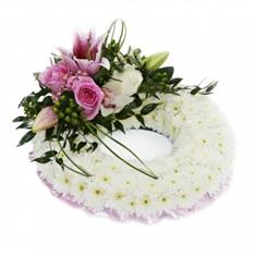 Wreath Pink White