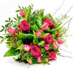 Bouquet of pink roses and tulips