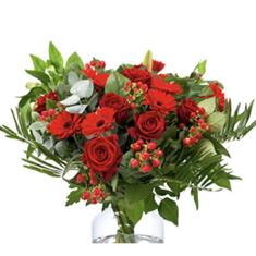 Romantic red bouquet 