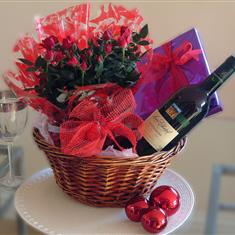 Christmas Rustic Rose basket